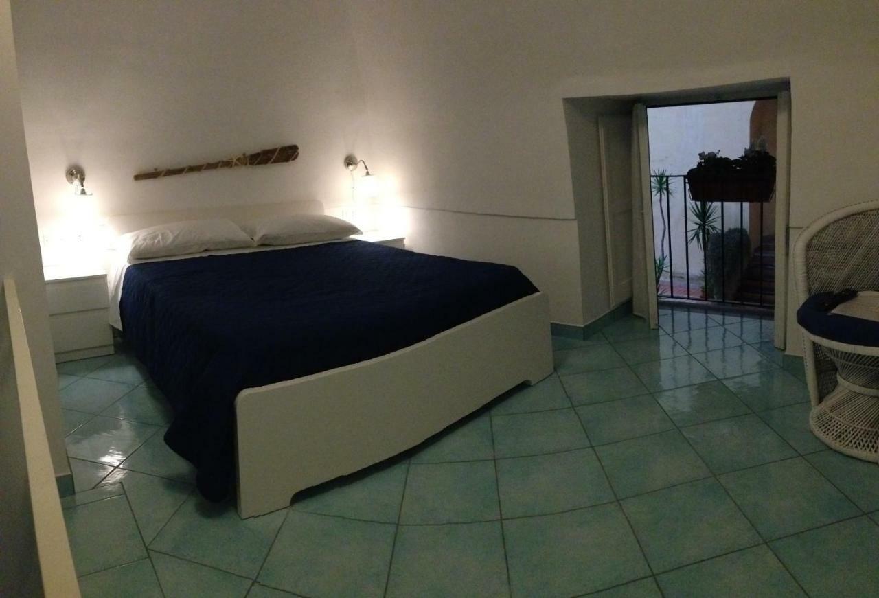 B&B La Grotta Marina Vico Equense Exterior photo